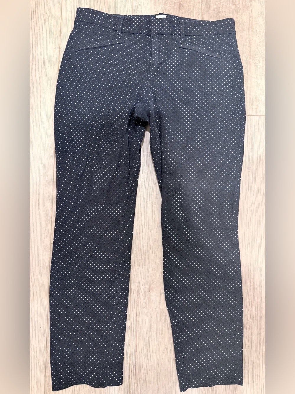 GAP Black Skinny Ankle Pants with White Polka Dots